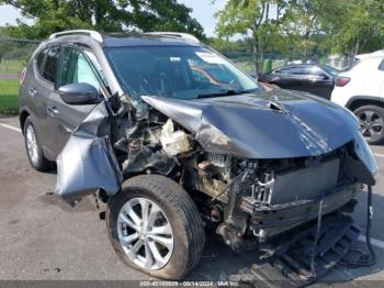  Salvage Nissan Rogue