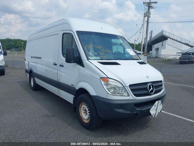  Salvage Mercedes-Benz Sprinter 2500