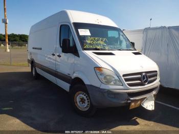  Salvage Mercedes-Benz Sprinter 2500