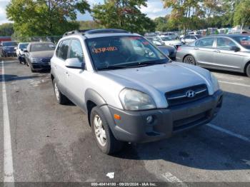  Salvage Hyundai TUCSON