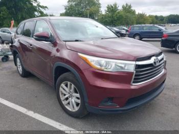  Salvage Toyota Highlander