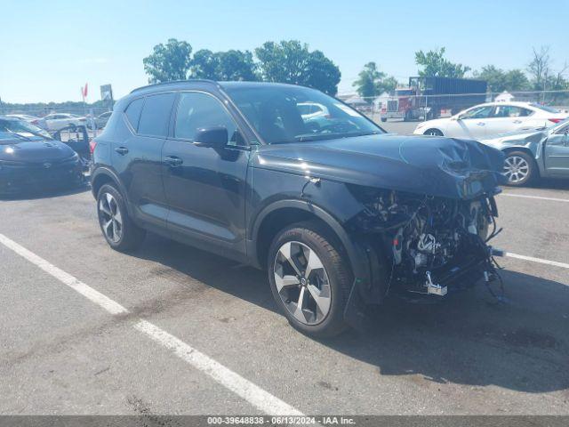  Salvage Volvo XC40