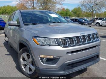  Salvage Jeep Compass