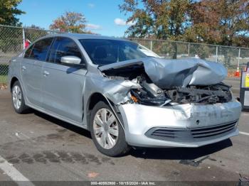  Salvage Volkswagen Jetta