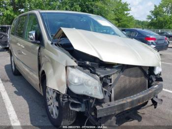  Salvage Chrysler Town & Country