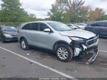  Salvage Kia Sorento