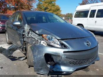  Salvage Mazda Mazda3