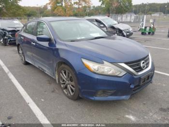  Salvage Nissan Altima