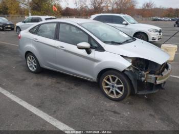  Salvage Ford Fiesta