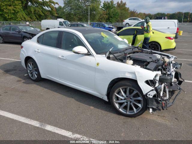  Salvage Alfa Romeo Giulia