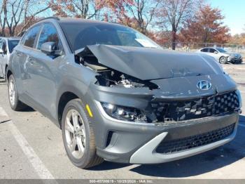  Salvage Hyundai KONA