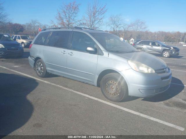  Salvage Toyota Sienna