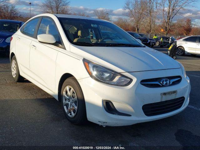  Salvage Hyundai ACCENT