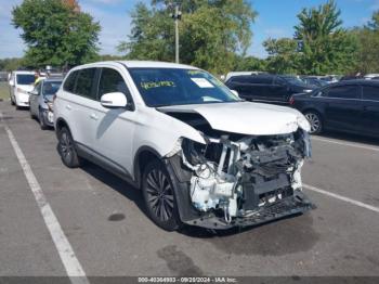  Salvage Mitsubishi Outlander