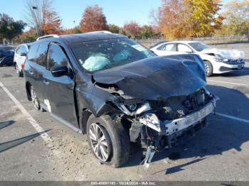  Salvage Nissan Pathfinder