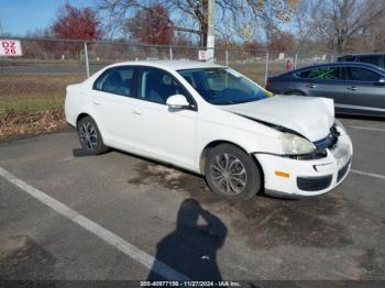  Salvage Volkswagen Jetta