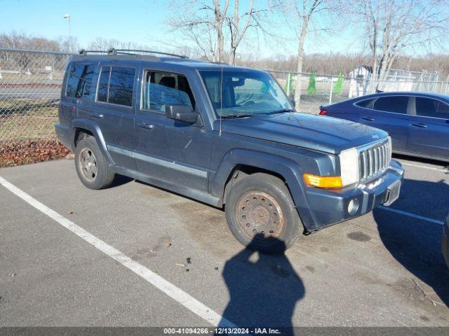  Salvage Jeep Commander