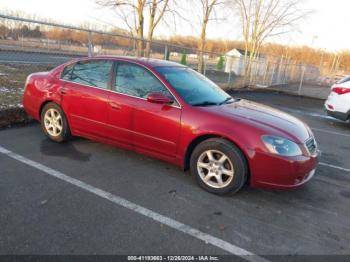  Salvage Nissan Altima