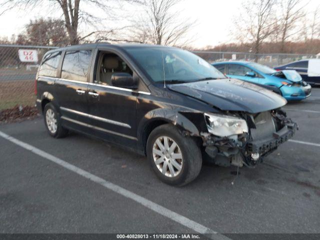  Salvage Chrysler Town & Country