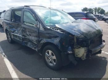  Salvage Dodge Grand Caravan