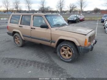  Salvage Jeep Cherokee