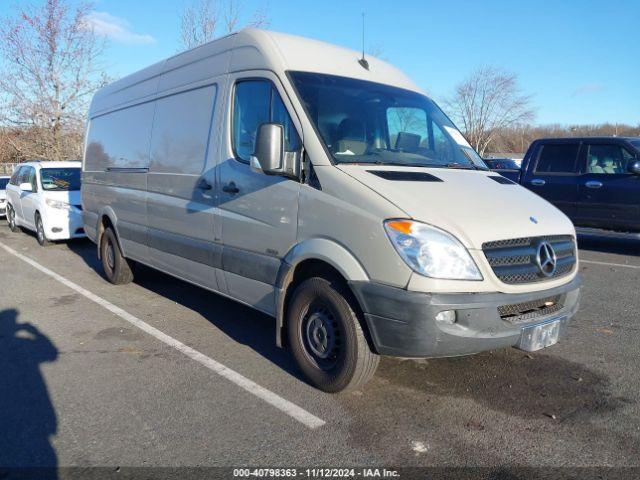  Salvage Mercedes-Benz Sprinter 2500