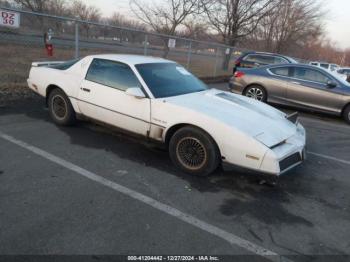  Salvage Pontiac Firebird