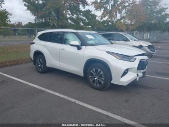  Salvage Toyota Highlander