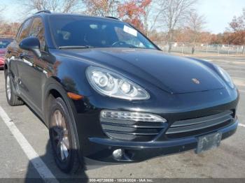  Salvage Porsche Cayenne