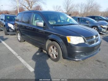  Salvage Dodge Grand Caravan