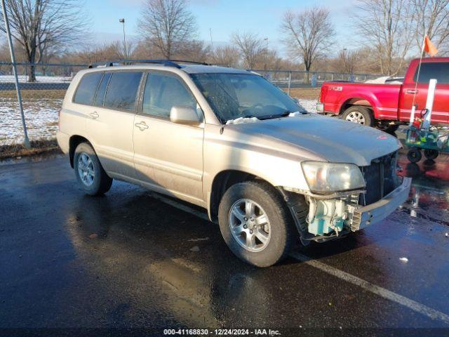  Salvage Toyota Highlander