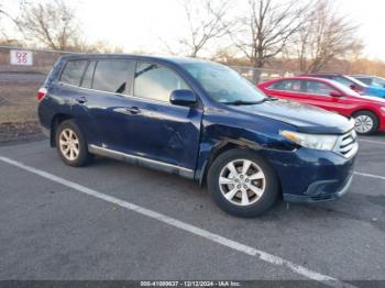  Salvage Toyota Highlander