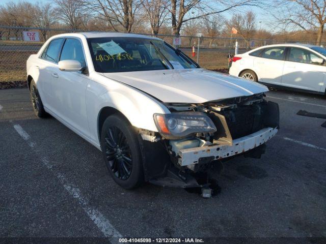  Salvage Chrysler 300