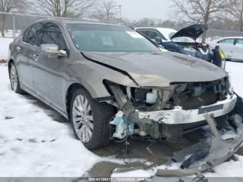  Salvage Acura RLX