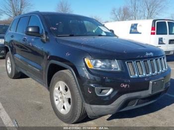  Salvage Jeep Grand Cherokee