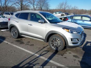  Salvage Hyundai TUCSON