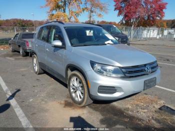  Salvage Volkswagen Tiguan