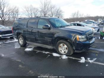  Salvage Chevrolet Suburban 1500