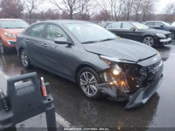  Salvage Kia Forte