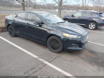  Salvage Ford Fusion