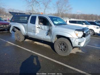  Salvage Toyota Tacoma