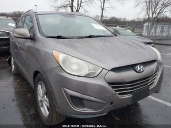  Salvage Hyundai TUCSON