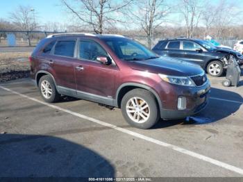  Salvage Kia Sorento