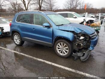  Salvage Volkswagen Tiguan