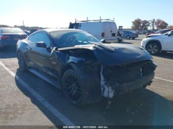  Salvage Ford Mustang