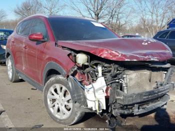  Salvage Hyundai TUCSON