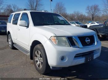  Salvage Nissan Pathfinder