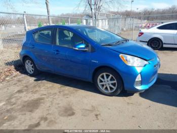  Salvage Toyota Prius c