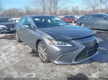  Salvage Lexus Es