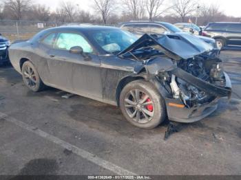  Salvage Dodge Challenger